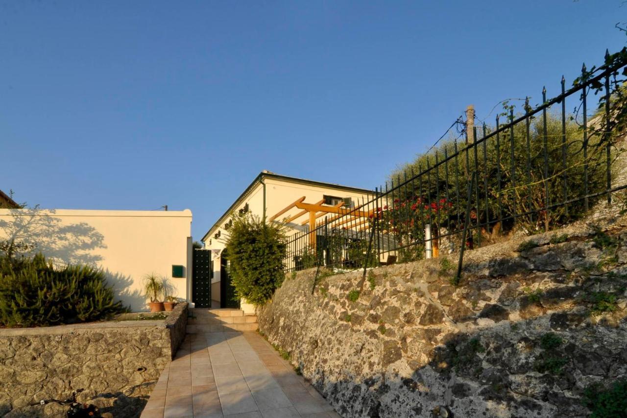 Myronis Villa Corfu Town Exterior foto